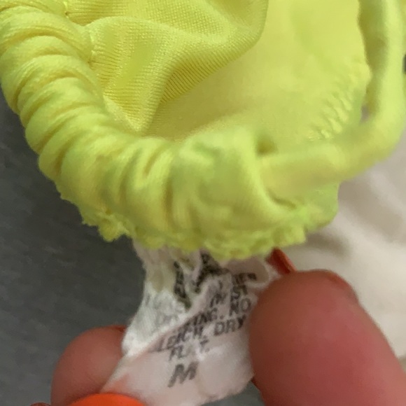 Neon 90s yellow/green bikini top preowned fits like S - Picture 6 of 7